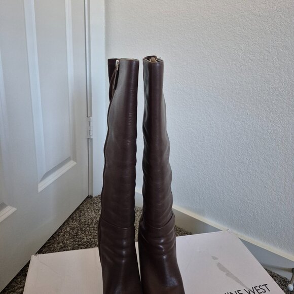 9 West chocolate tall brown boot 9.5 - Picture 5 of 5